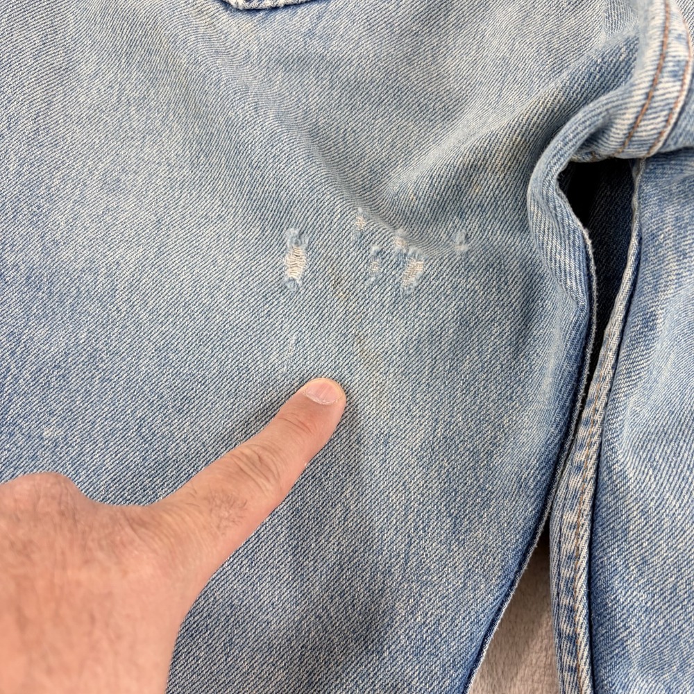 Vintage Levis 501 Jeans Men 31x33 (Tag 33x34) Blue Denim Button Fly Made in USA - Picture 5 of 13